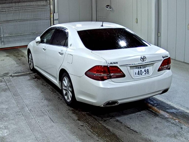 TOYOTA CROWN 2009