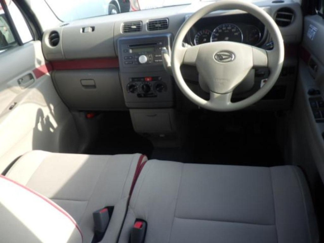 DAIHATSU MOVE CONTE 2012