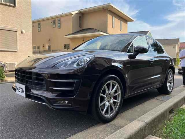 PORSCHE MACAN 2016