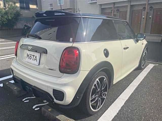 BMW MINI 2020