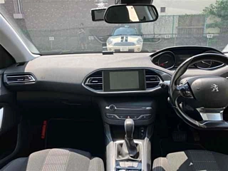 PEUGEOT 308 2015