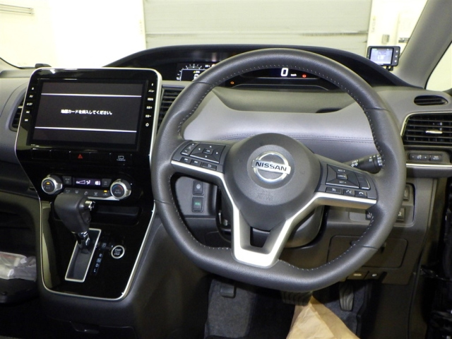 NISSAN SERENA 2020