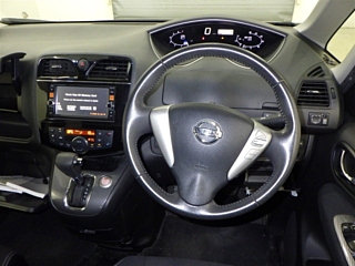 NISSAN SERENA 2014