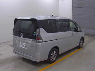 NISSAN SERENA 2019