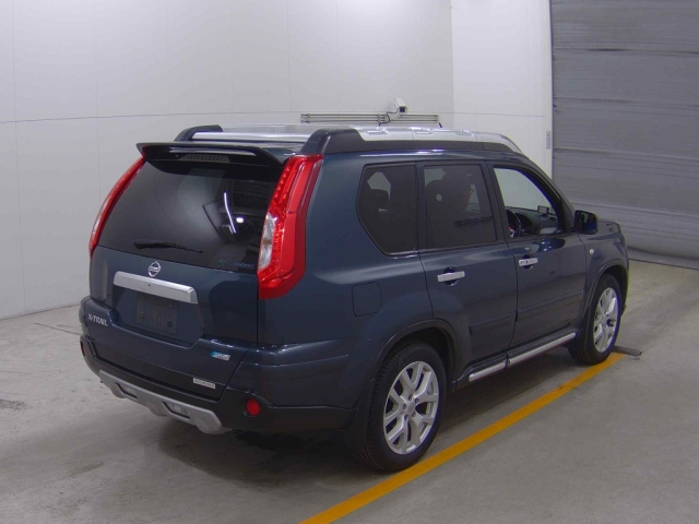NISSAN X-TRAIL 2012