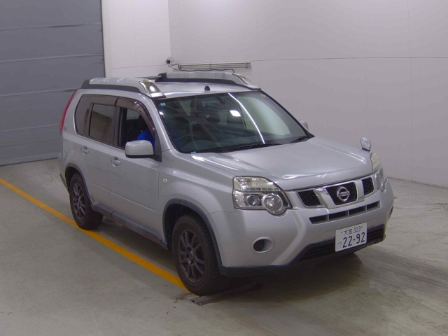 NISSAN X-TRAIL 2012