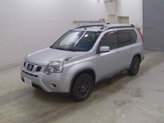 NISSAN X-TRAIL 2012