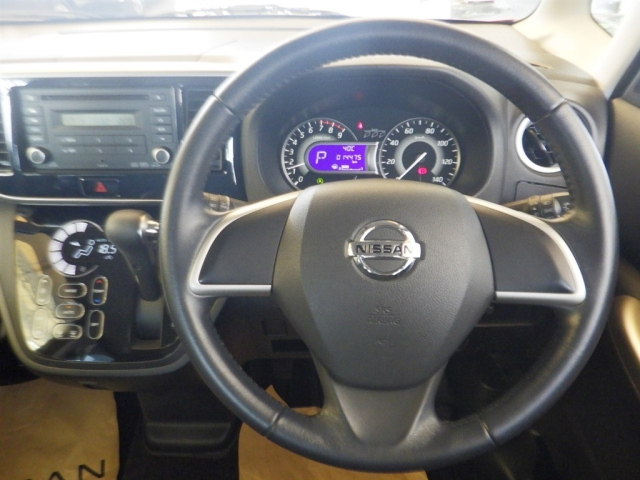 NISSAN DAYZ ROOX 2015