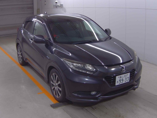 HONDA VEZEL 2015