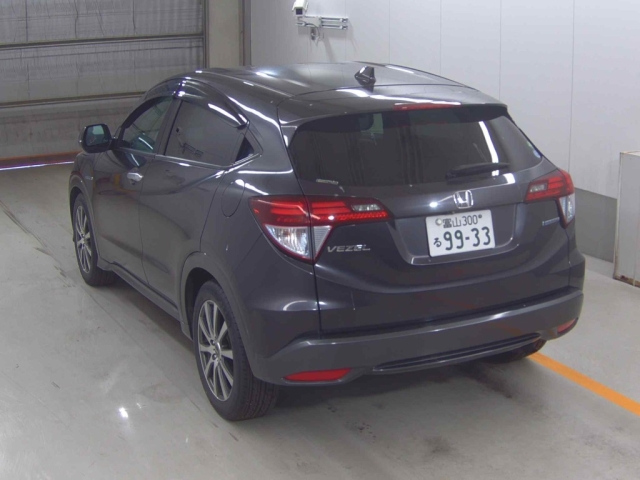 HONDA VEZEL 2015