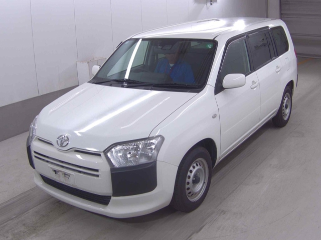 TOYOTA PROBOX 2020