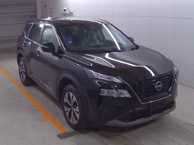 NISSAN X-TRAIL 2025