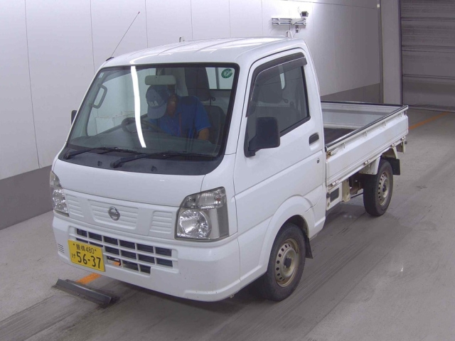 NISSAN CLIPPER TRUCK 2016