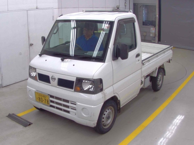 NISSAN CLIPPER TRUCK 2009