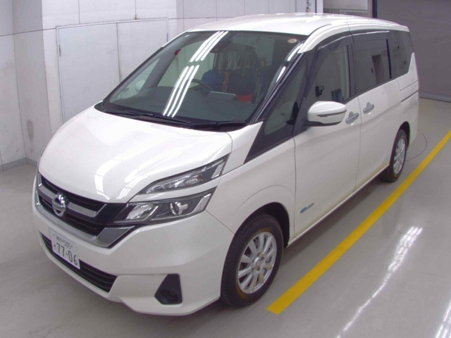 NISSAN SERENA 2017