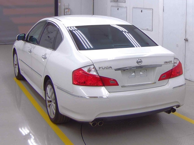 NISSAN FUGA 2008