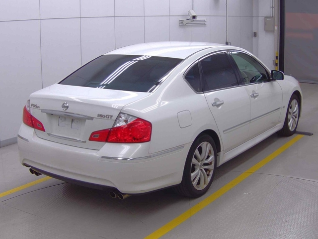 NISSAN FUGA 2008