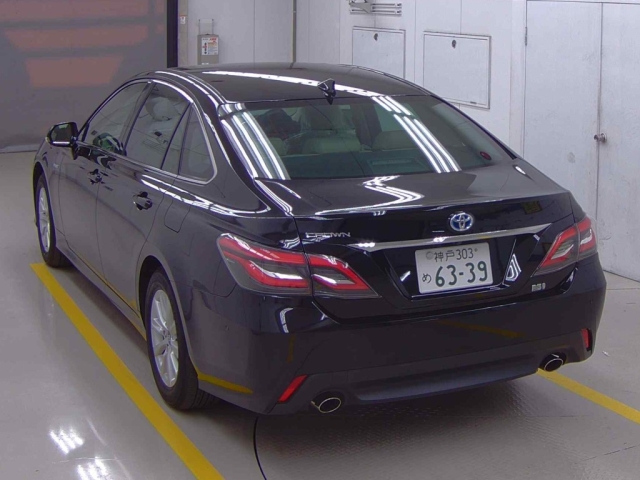 TOYOTA CROWN 2020