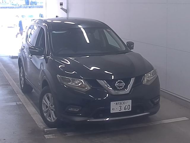 NISSAN X-TRAIL 2015