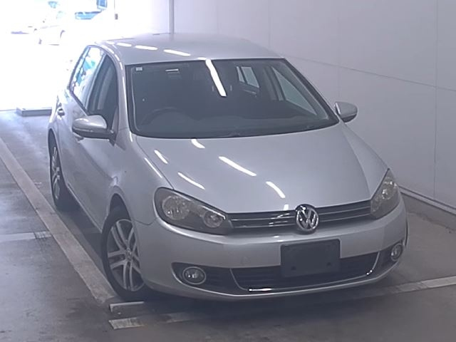 VOLKSWAGEN GOLF 2011
