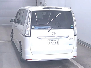 NISSAN SERENA 2015