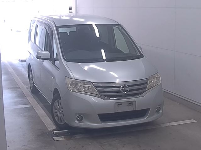 NISSAN SERENA 2012