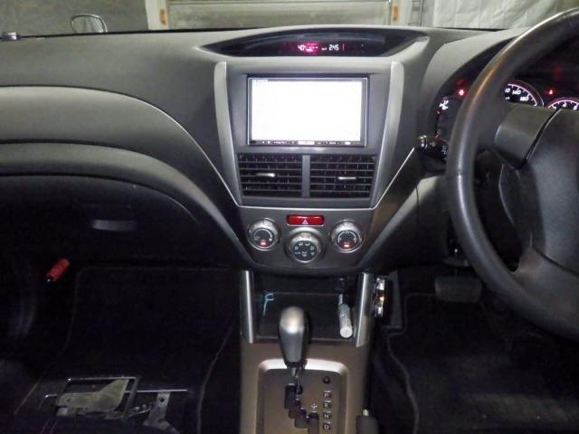 SUBARU FORESTER 2009