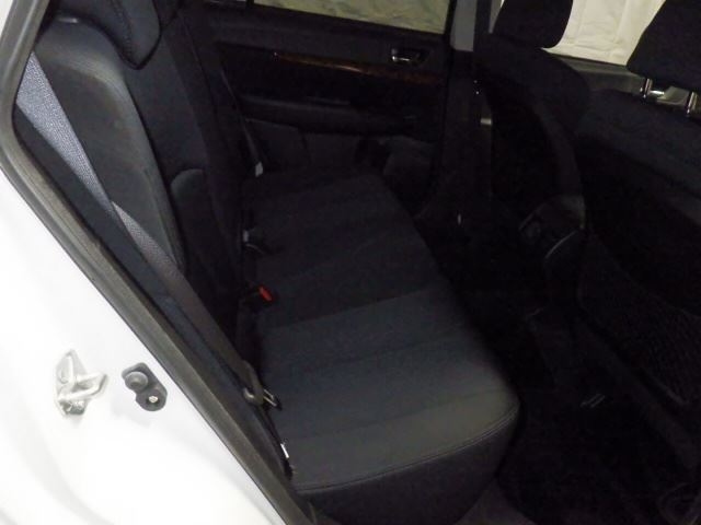 SUBARU LEGACY 2011