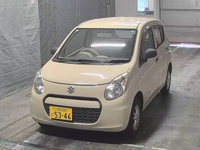 SUZUKI ALTO 2013