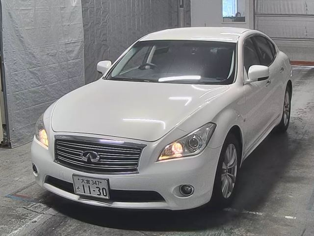 NISSAN FUGA 2012