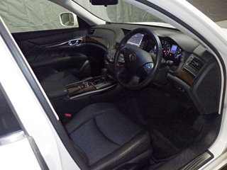 NISSAN FUGA 2012