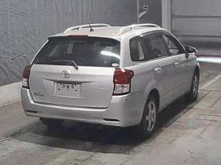 TOYOTA COROLLA FIELDER 2013