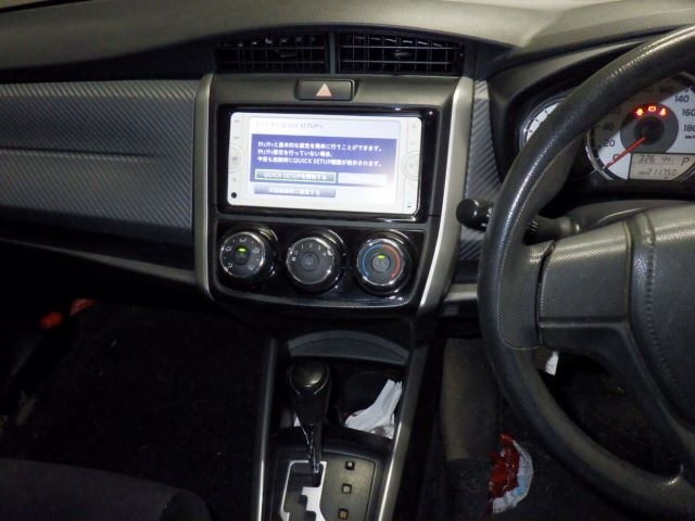 TOYOTA COROLLA FIELDER 2013