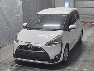 TOYOTA SIENTA 2018