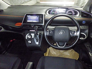 TOYOTA SIENTA 2018