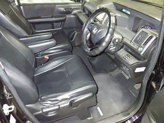 HONDA STEP WAGON 2010