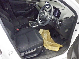 MAZDA DEMIO 2018