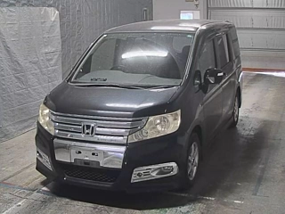 HONDA STEP WAGON 2011