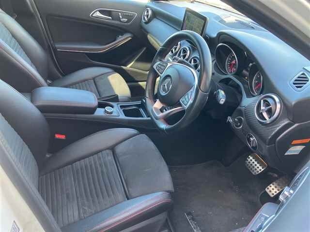 MERCEDES BENZ A CLASS 2017
