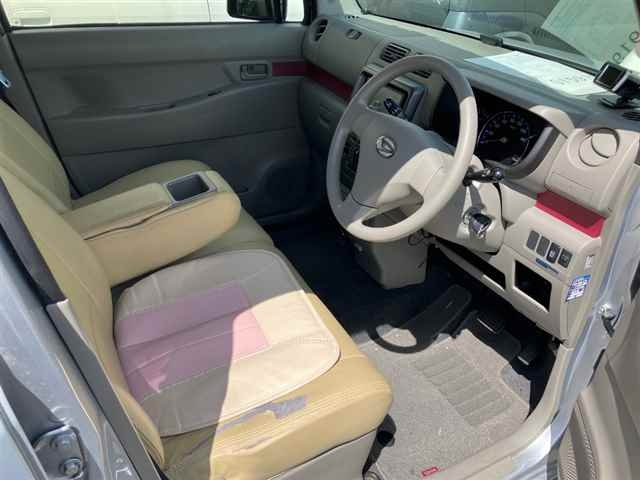 DAIHATSU MOVE CONTE 2013