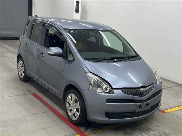 TOYOTA RACTIS 2010