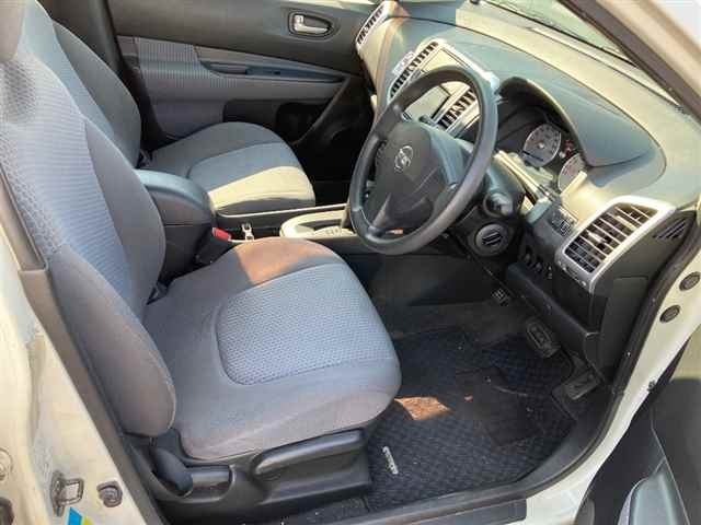 NISSAN WINGROAD 2010