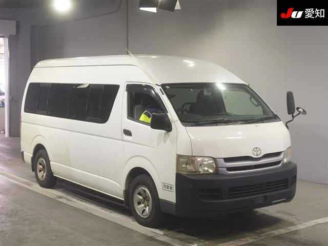 TOYOTA HIACE 2009