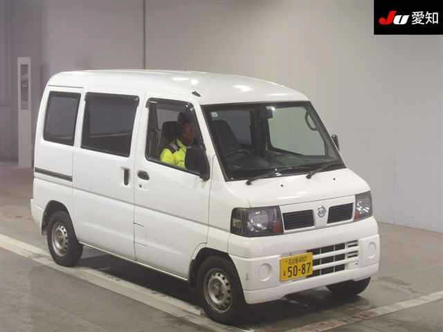 NISSAN CLIPPER VAN 2010