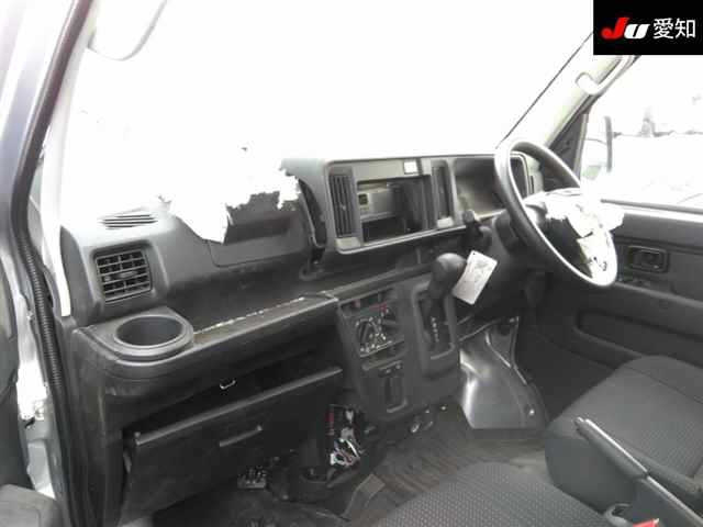 DAIHATSU HIJET VAN 2021