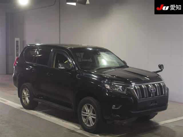 TOYOTA LAND CRUISER PRADO 2019