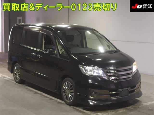 NISSAN SERENA 2012