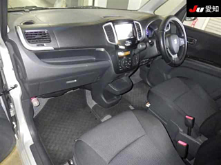 SUZUKI SOLIO 2015