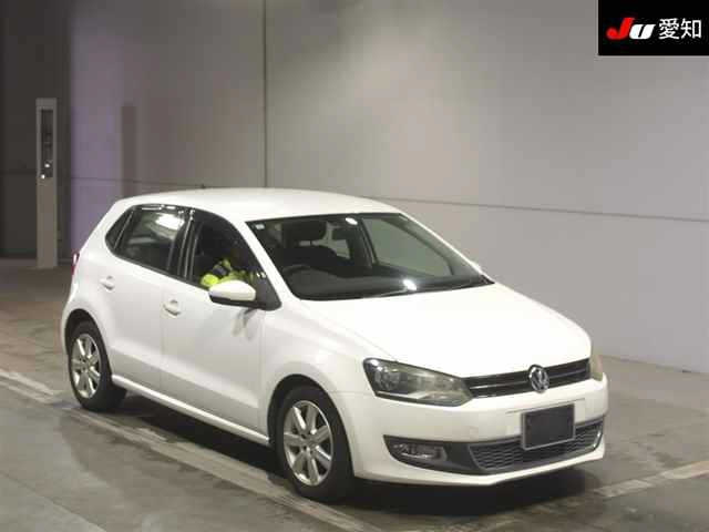 VOLKSWAGEN POLO 2011