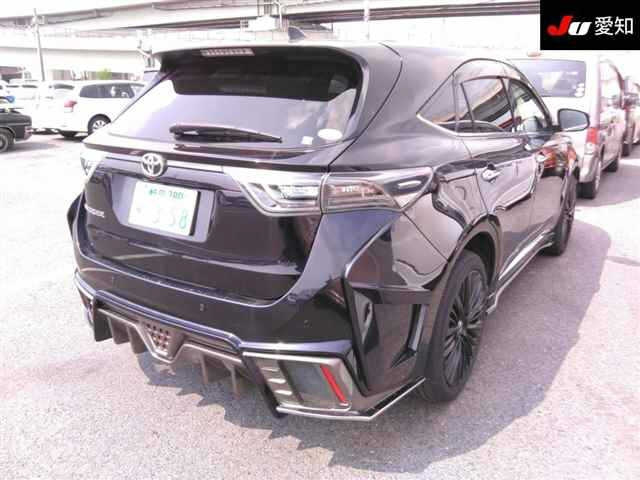 TOYOTA HARRIER 2014